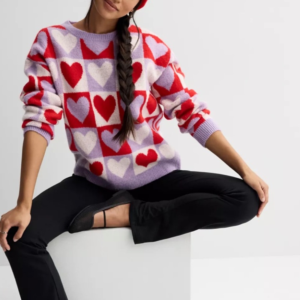 FOREVER & EVER Long Sleeve Crewneck
Checkered Hearts Pullover
XL